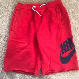 Cozy Nike youth shorts size small